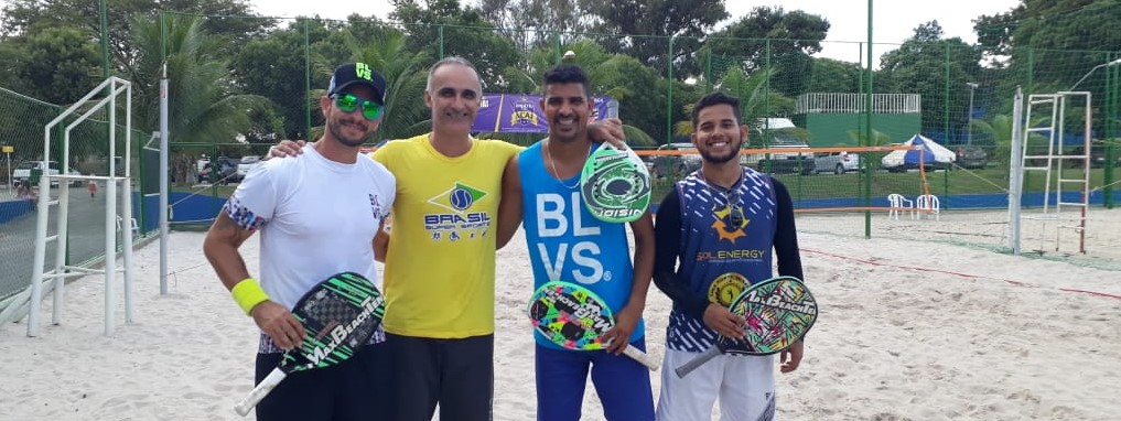 Evento de Beach Tennis reúne atletas na AABB Montes Claros