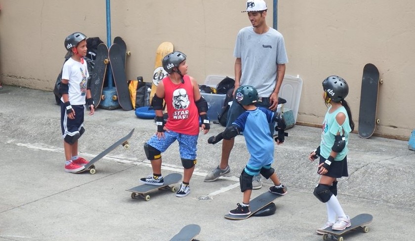 Clínica de Skate reativa pista na AABB São Paulo