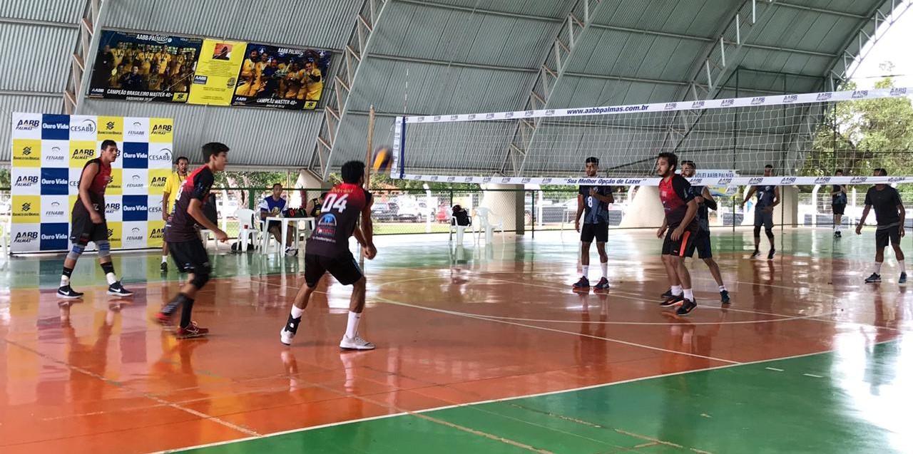 Torneio 4×4 de Voleibol da AABB Palmas congrega atletas do estado